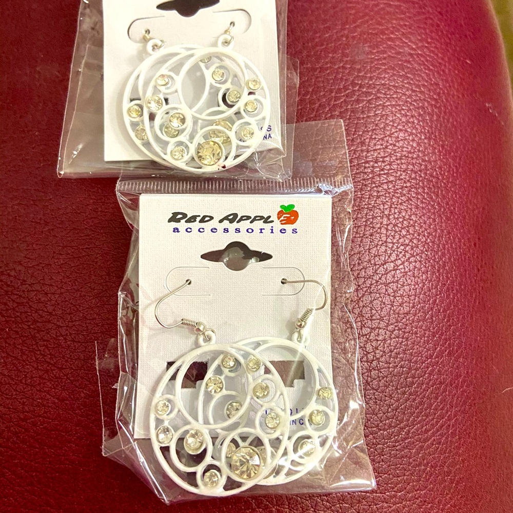 NWT White Dangle Earrings.